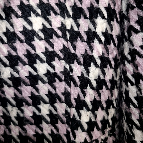 Sag Harbor Black, White, lavender Blazer with Houndstooth Pattern - Picture 7 of 8